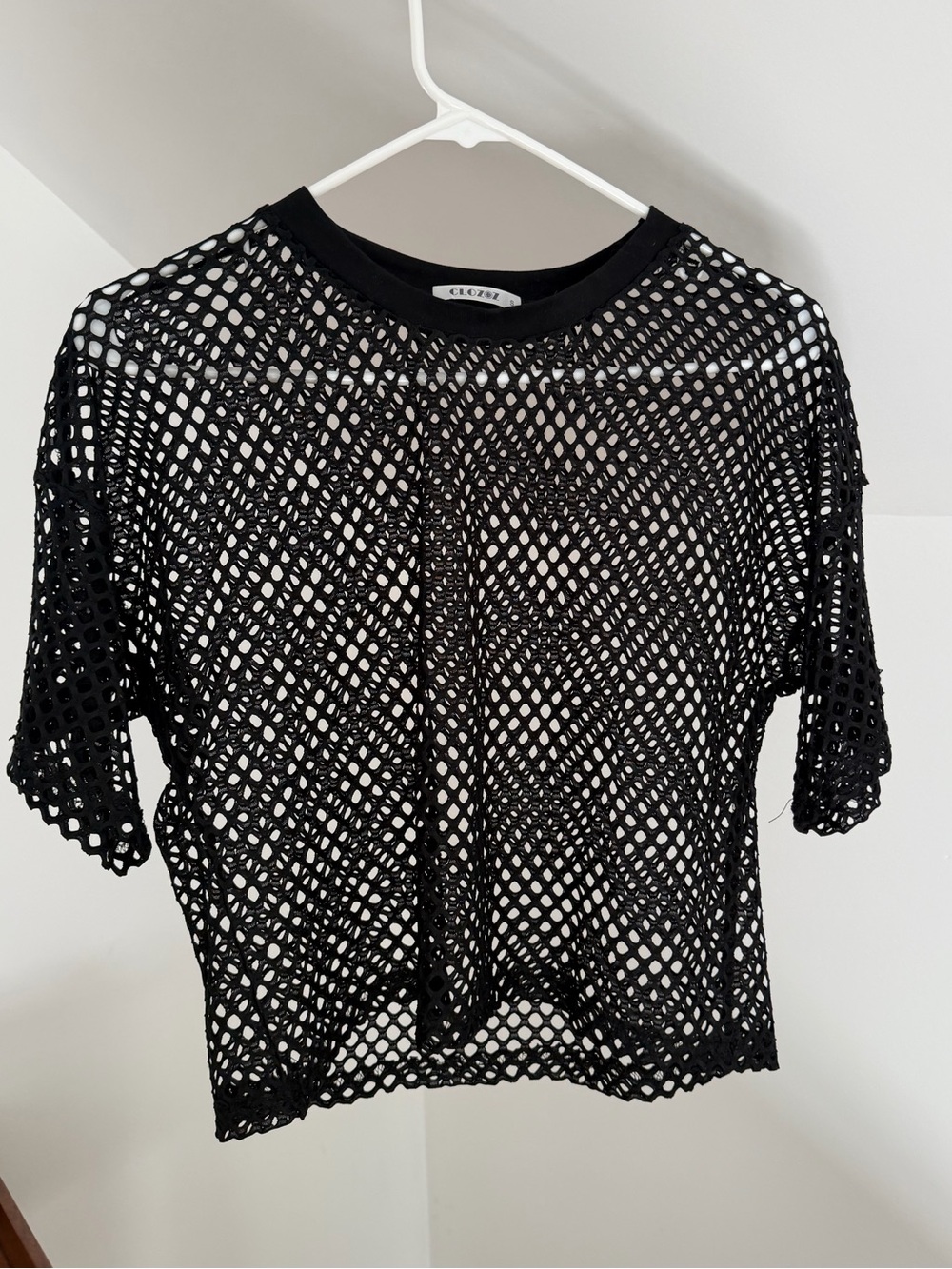 Croptop Black Fishnet Tee — size Small